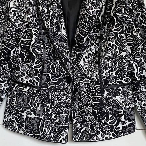 Coldwater Creek Black and‎ White Blazer Petite - M Excellent - Picture 8 of 13